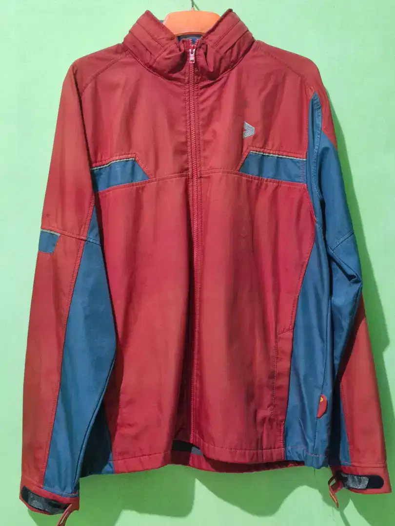 Preloved jaket kalibre