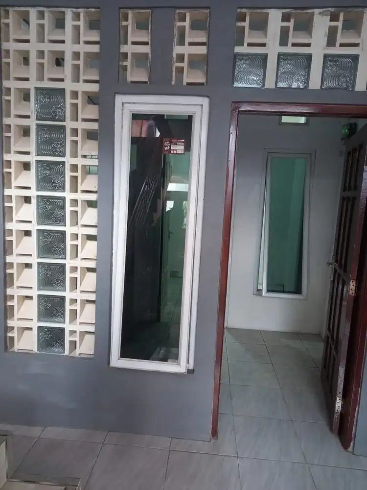 DIKONTRAKAN 3 PETAK, Kalisari, Cijantung,JL. Raya Bogor, JAKARTA TIMUR