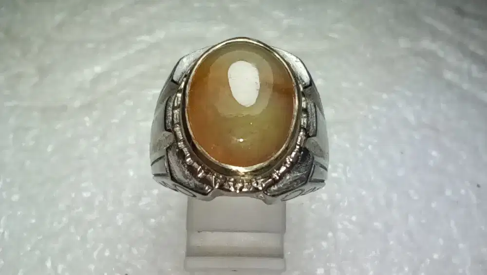 Cincin Natural Yellow Sapphire Dim.13x10x5 Unik