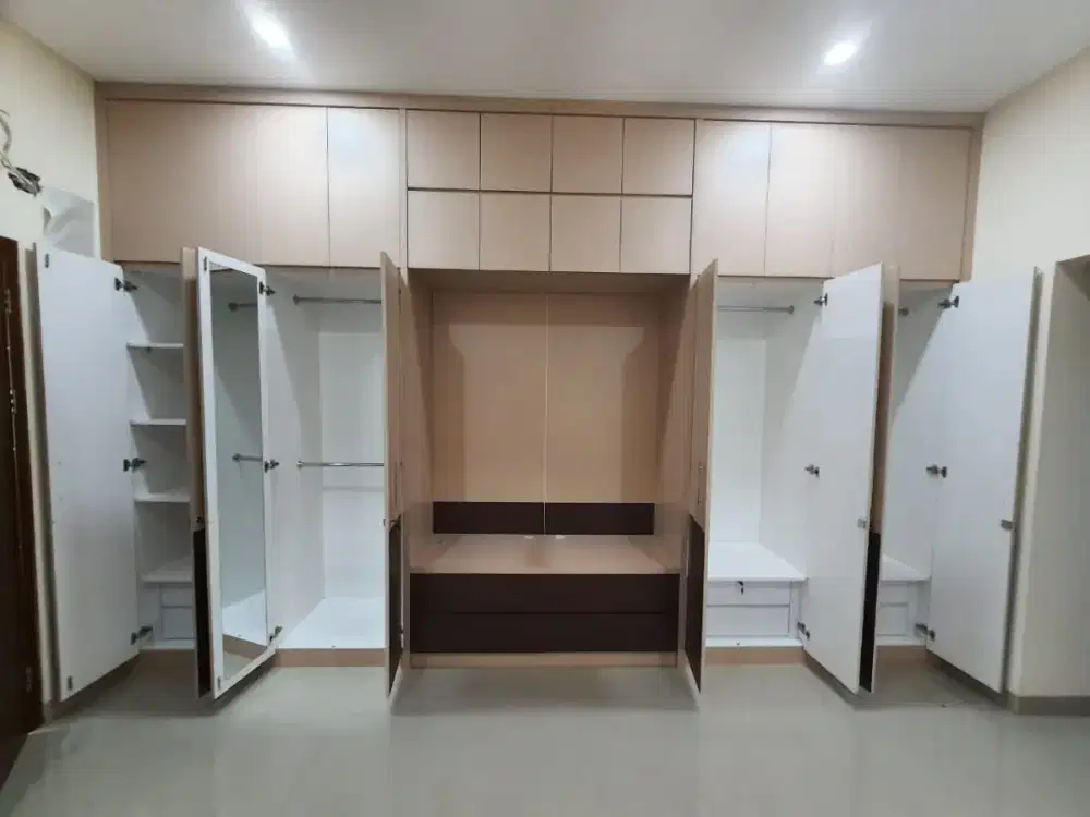 LEMARI PAKAIAN CASTM ,BISA TUKAR TAMBAH DENGAN FURNITURE lama