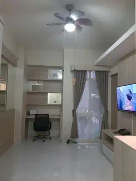 Apartment Bale Hinggil 2BR Full Furnish View Kolam Renang