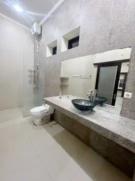 FOR SALE/LEASE Modern House One Gate Sistem in Jimbaran