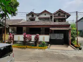 DIJUAL CEPAT RUMAH 2 LANTAI DI Jati Asih