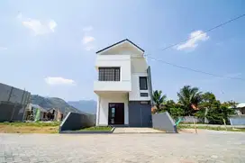 Promo Akhir Taun Rumah 2lt 390jtaan