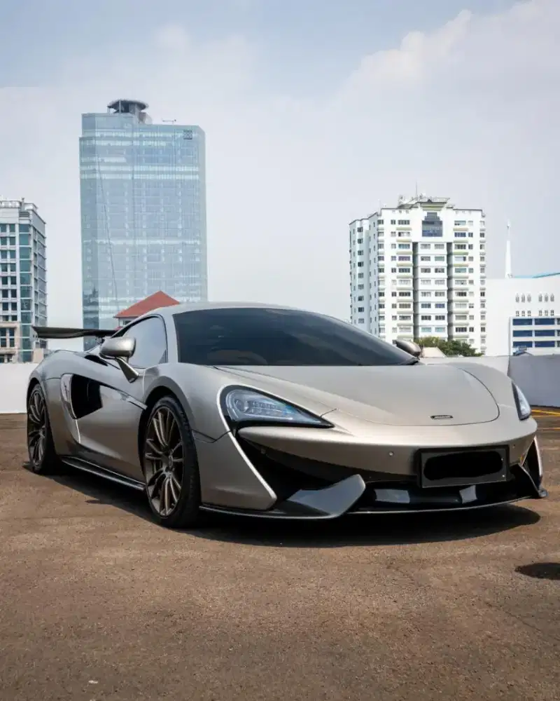 Mclaren 570s Coupe 2016 Full Spec / Full Option / Low Odo