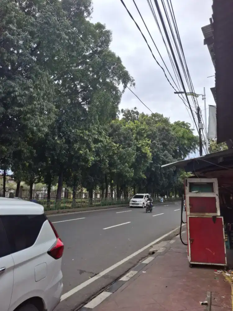 Rumah Lenteng Agung 1 lantai sebelah kampus