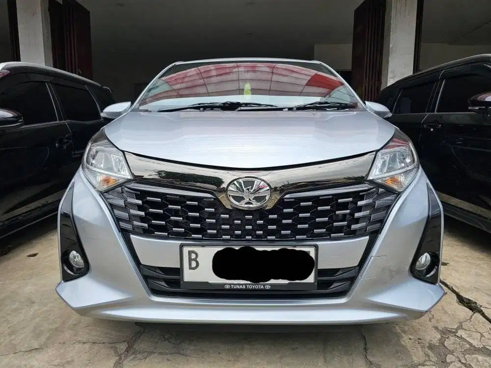 KM LOW 11 RIBUAN Toyota Calya G At 2024 Silver Plat Genap