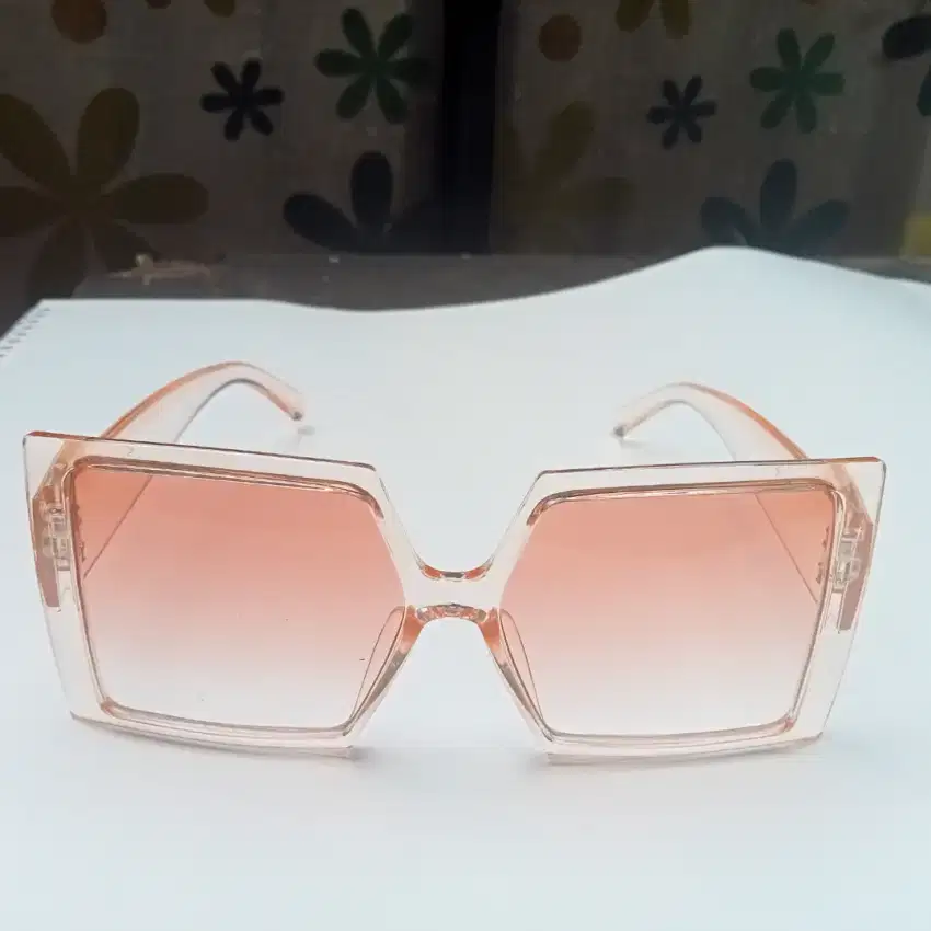 PRELOVED KACAMATA ANTI RADIASI FRAME PLASTIK TEBAL