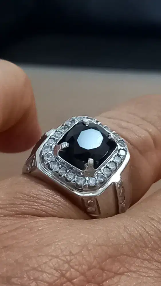 Natural Serendibite srilanka batu langka 2.44 ct