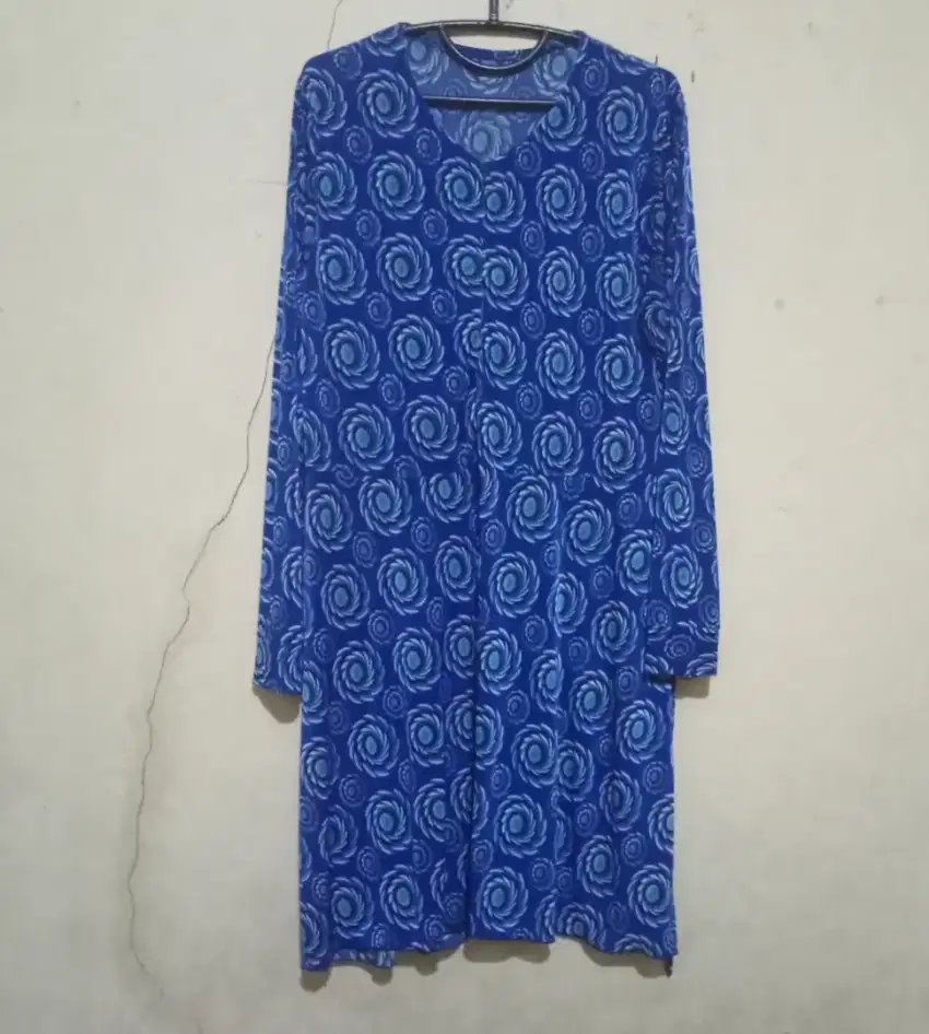 PRELOVED TUNIK SPANDEK BIRU MOTIF BULAT BULAT