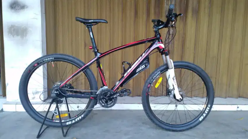 Sepeda MTB Thrill Agent TR3.0 Mulus Normal