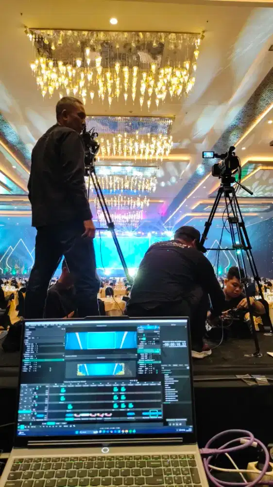 Operator obs Live streaming zoom tiktok Instagram vmix resolume