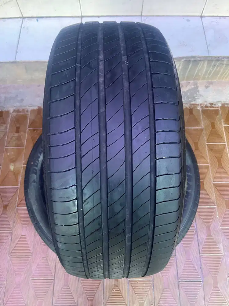 Ban Michelin Primacy 4 235 50 r18 1pcs