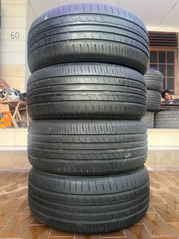 Ban Yokohama Bluearth-A 225 50 r17 4pcs