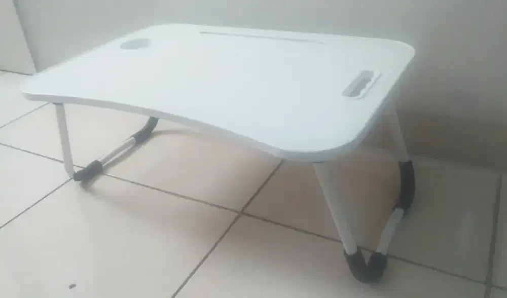 Meja lipat laptop note book minimalis ukuran 60x40