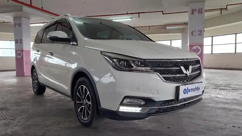 DP Rendah  6JT Wuling Cortez 1.8 L Lux AMT Bensin-AT 2018 Putih