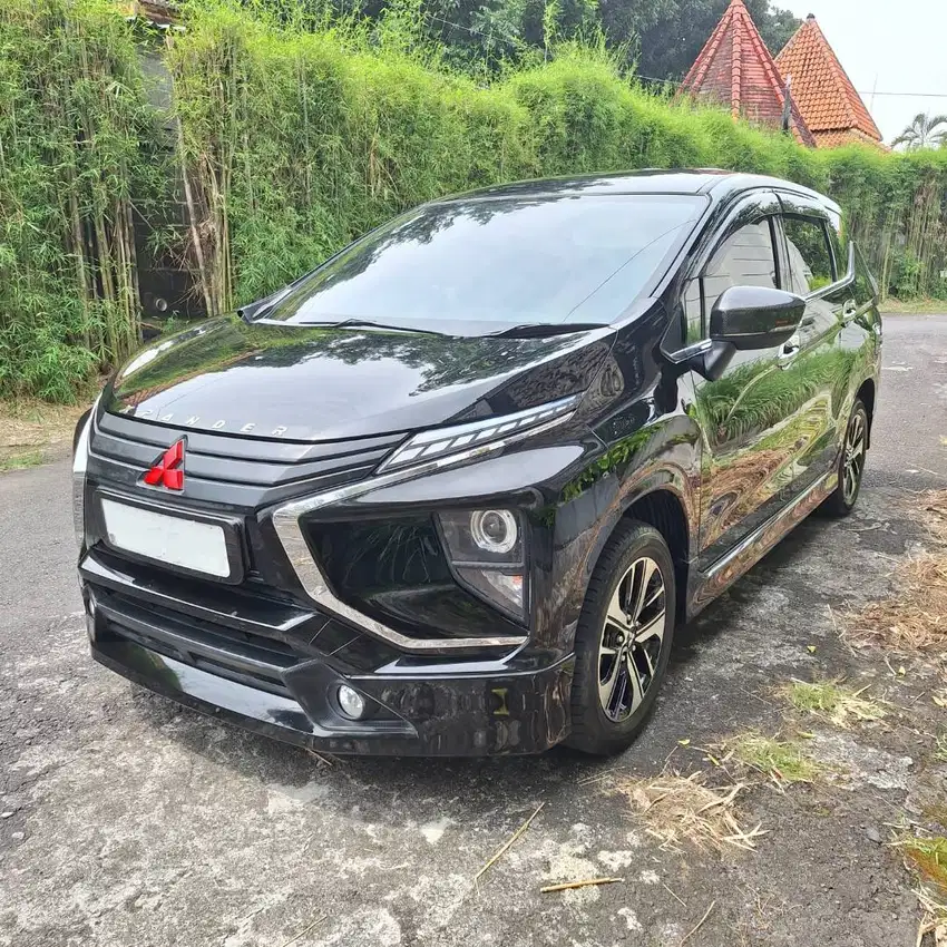 XPANDER ULTIMATE 1.5 AT [ DP 5 JT - LOW KM DAN POWER BACK DOOR ]