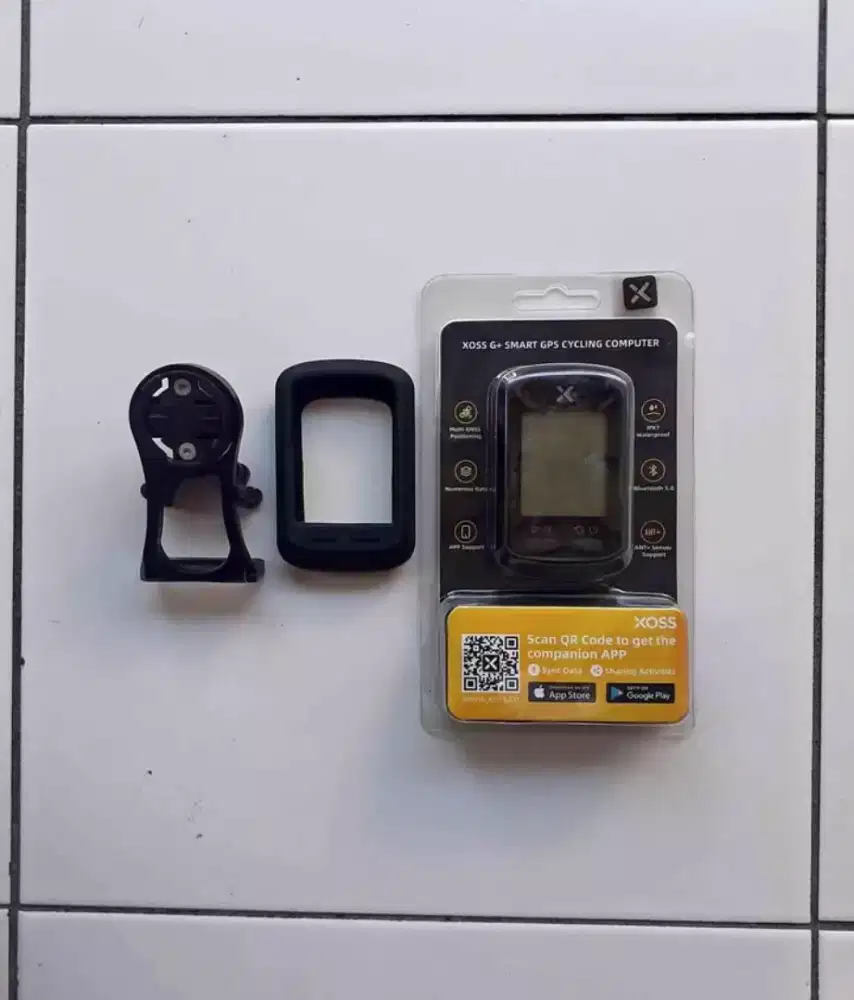 Speedo meter Xoss g+. Normal mulus, terawat, berfungsi baik.