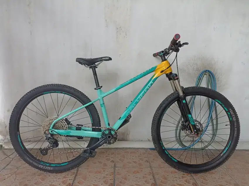 Xtrada 7 th 2021 99% like new