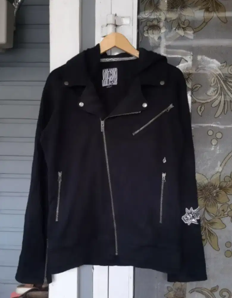 Sweater Hoodie ramones punk perfecto volcom entertainment jacket rare