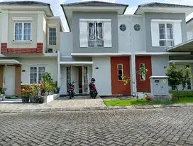 Rumah Second 2 Lantai Perumahan Sidoarjo