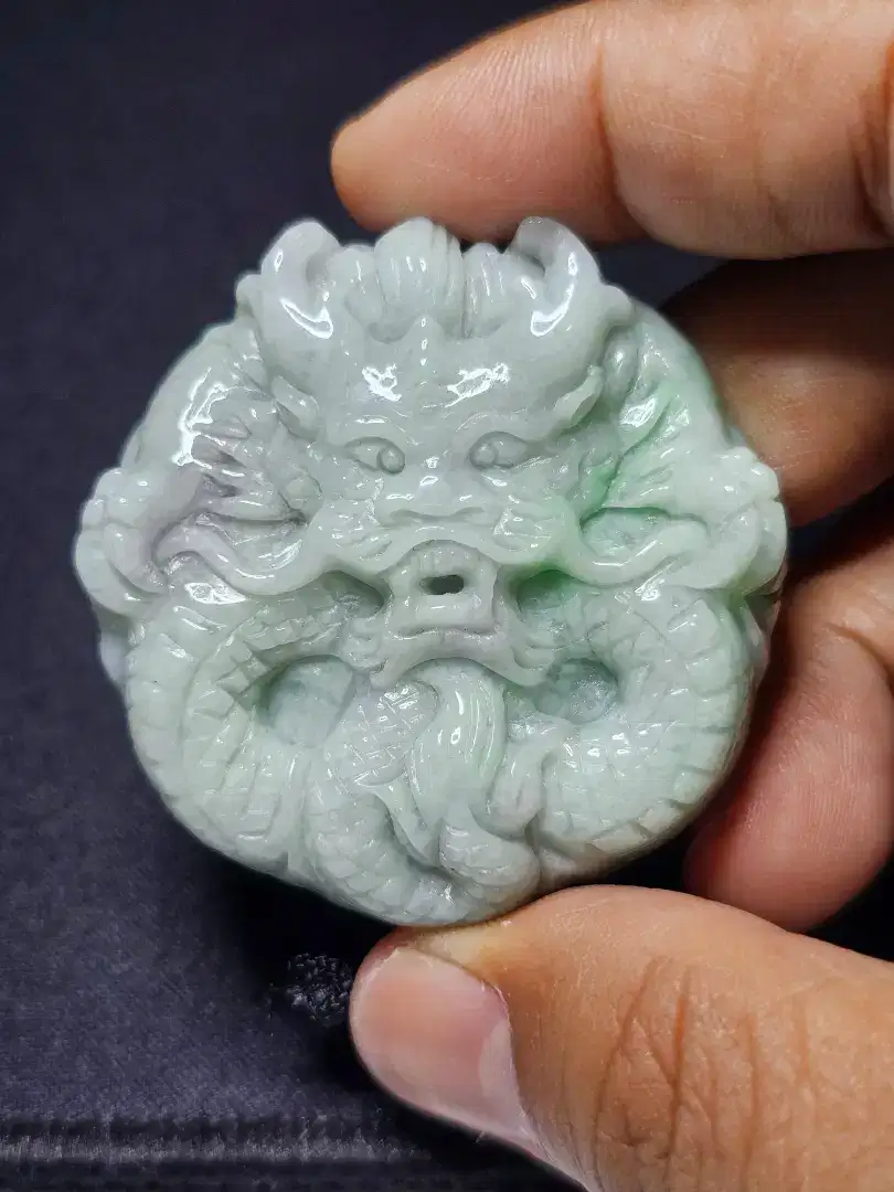 Liontin Giok Jadeite Jade Burma Type A Carving Naga