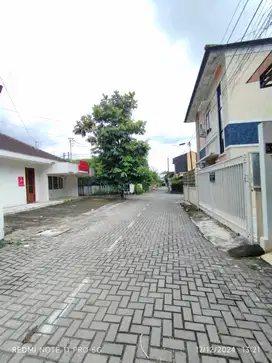 Cocok Untuk Kos Eksklusif: Dijual Tanah Bonus Rumah 5 Menit Kampus UGM