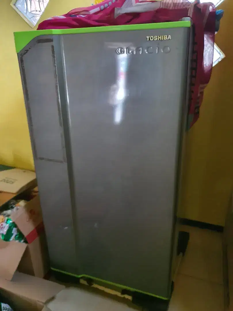 Kulkas Toshiba Glacio
