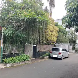 Rumah Asri Luas 6 Kamar Tidur 10 Mnt ke Aeon Mall Sentul J-26382