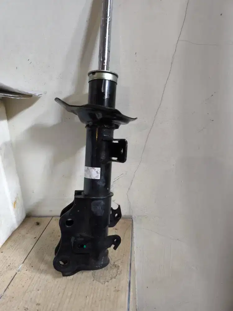 Shockbreaker Toyota new Rush