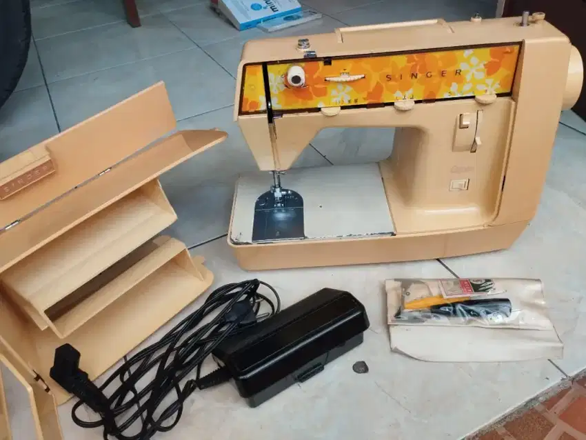 Dijual Mesin Jahit Singer Genie Portable