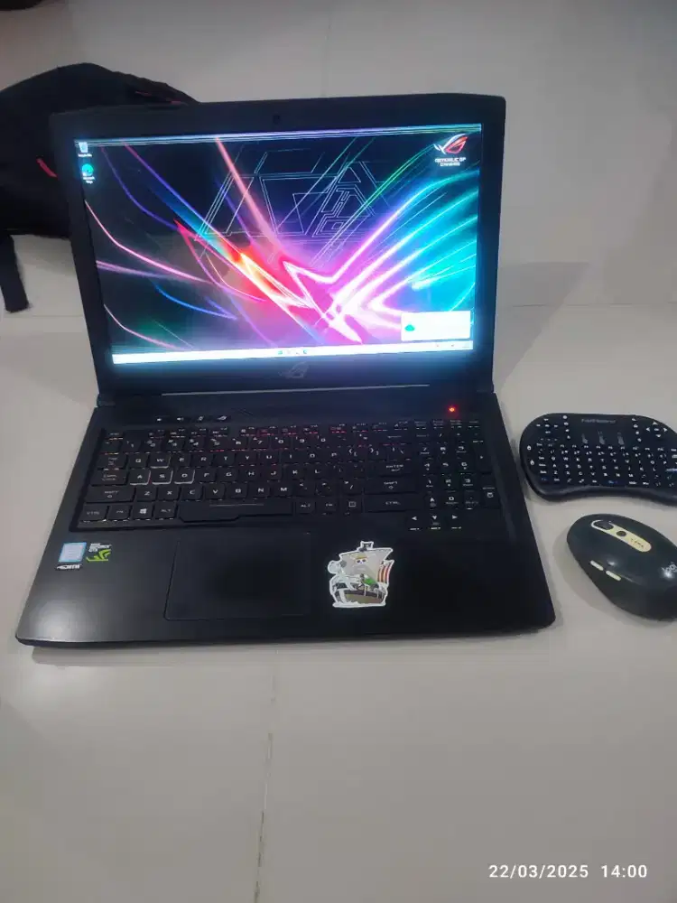 ASUS ROG 2018 gl503v RAM 32gb, SSD 512GB HDD 1TB