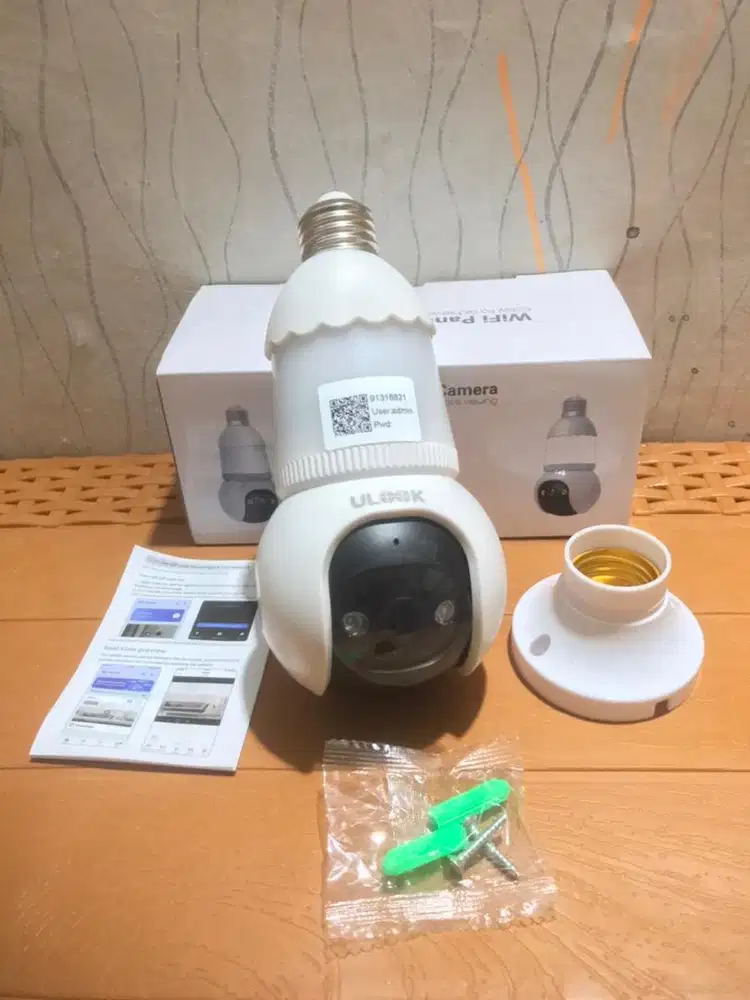 Cctv Model Lampu pantau jarak jauh