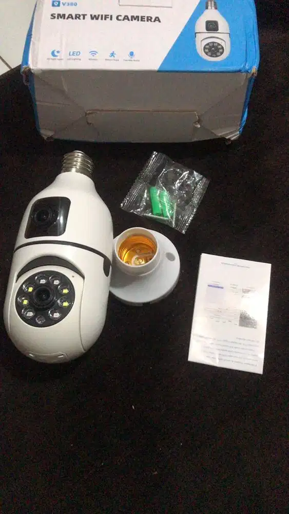 cctv lampu dual lensa pantau jarak jauh