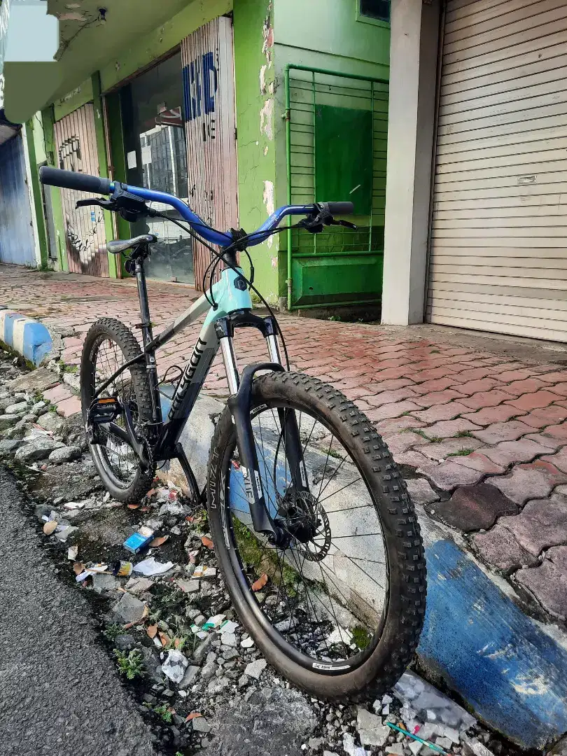 Polygon XTRADA 5 TAHUN 2022
