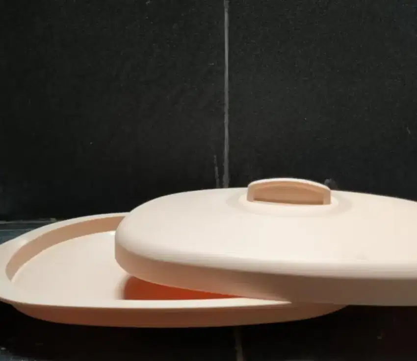Serving plater tupperware