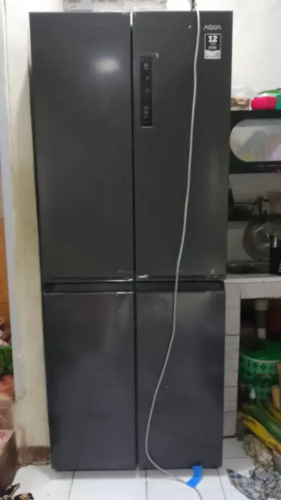 Kulkas 4 pintu AQUA JAPAN 4 PINTU