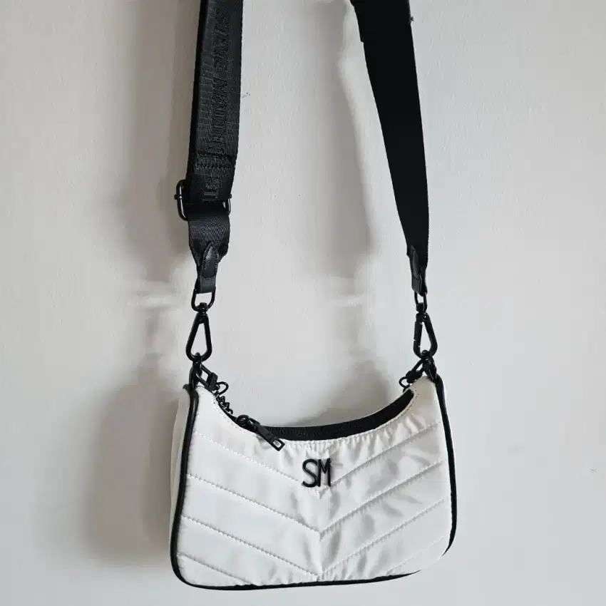 Di Jual Tas Slempang Steve Madden