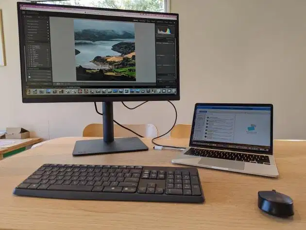Monitor Designer - BenQ PD2706UA | 27 Inch IPS 4K | 400 sRGB | Macbook