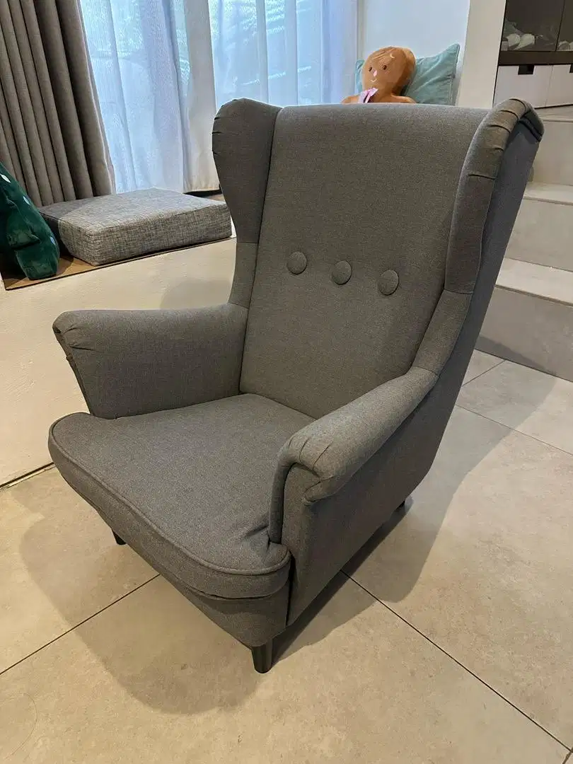 Kursi sofa bangku anak ikea strandmon lesehan