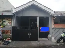 DI JUAL RUMAH di Sektor 1 GRIYA LOKA BSD