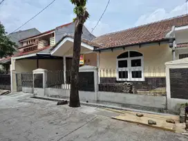 Rmh di Delta Pekayon, LT 180, 3+2kt, 1+1km, siap huni, homy, strategis