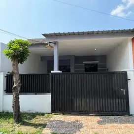 Di jual rumah di taman wahyu sarirogo sidoarjo