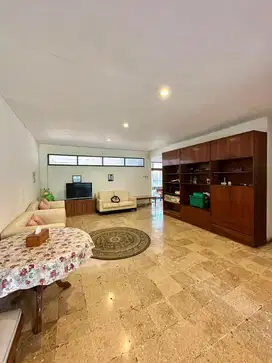 Dijual Rumah Hitung Tanah Dengan Row Jalan 2 Mobil Pancoan