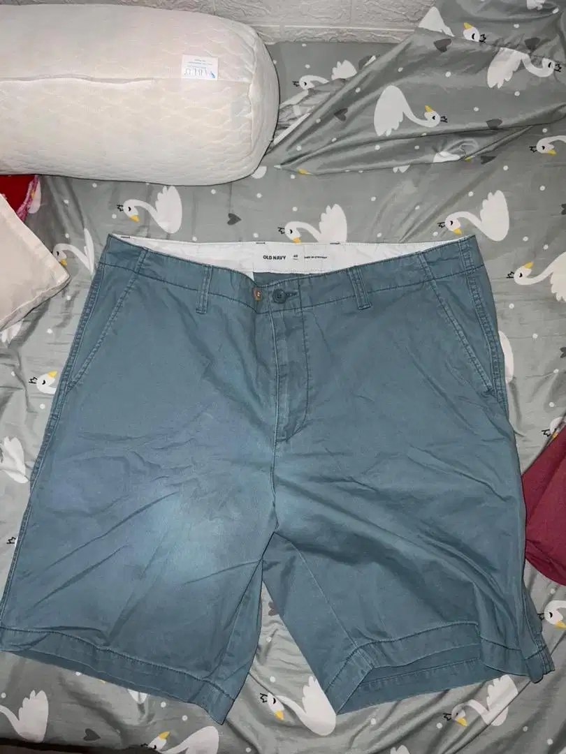 Celana pendek old navy