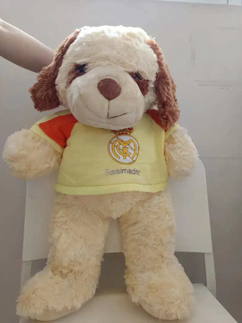 Boneka beruang besar