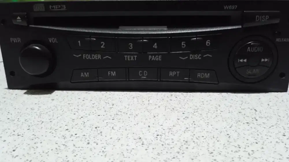 Head Unit Pajero Lama Original