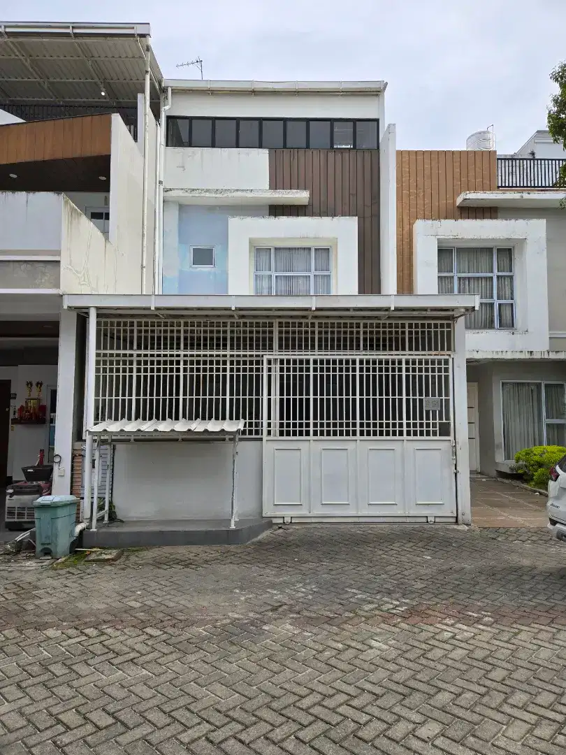 Dijual - Villa Mutiara Palace