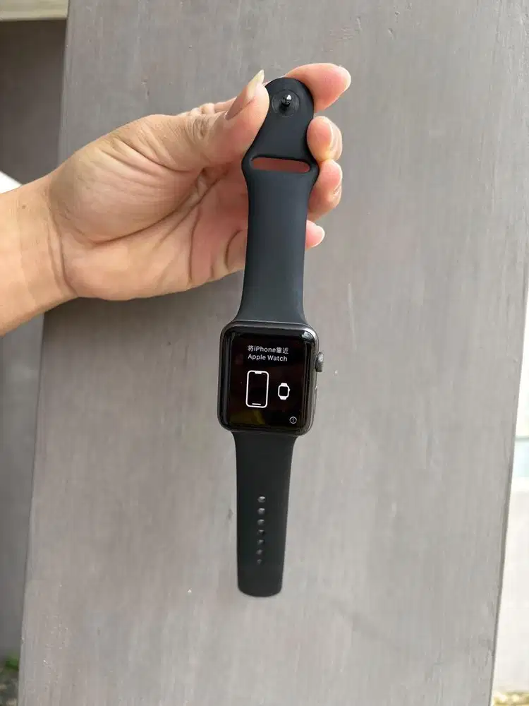 Apple Watch Seri 3 42 mm