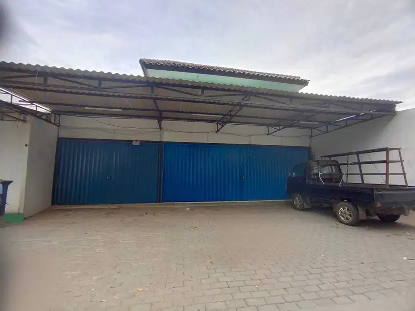 Disewakan Ruang Usaha di Pinggir Jln Raya, Pulo Gebang, Jakarta Timur